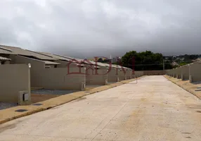 Foto 1 de Casa de Condomínio com 3 Quartos à venda, 80m² em Parque da Barragem Setor 03, Águas Lindas de Goiás