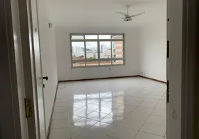 Foto 1 de Apartamento com 3 Quartos à venda, 176m² em Gonzaga, Santos