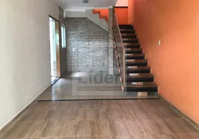 Foto 1 de Sobrado com 3 Quartos à venda, 290m² em Borda da Mata, Caçapava