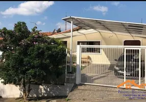 Foto 1 de Casa com 4 Quartos à venda, 155m² em Arujamérica, Arujá