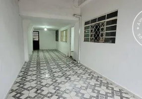 Foto 1 de Casa com 3 Quartos para venda ou aluguel, 180m² em Conjunto Habitacional Terra dos Ipes I Norte, Pindamonhangaba