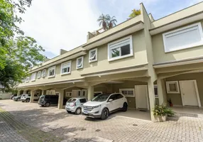 Foto 1 de Casa de Condomínio com 4 Quartos à venda, 190m² em Tristeza, Porto Alegre