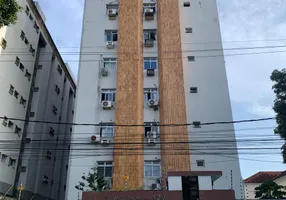 Foto 1 de Apartamento com 3 Quartos para alugar, 90m² em Graças, Recife