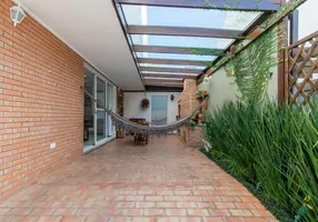 Foto 1 de Casa com 3 Quartos à venda, 140m² em Jardim Novo Embu, Embu das Artes