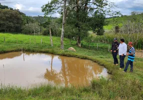 Foto 1 de Lote/Terreno com 1 Quarto à venda, 22000m² em , Camanducaia