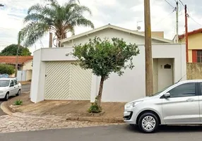 Foto 1 de Casa com 3 Quartos para alugar, 150m² em Vila Queiroz, Limeira