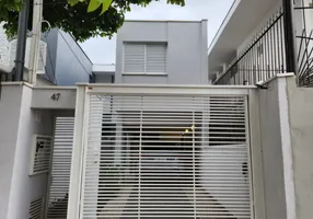 Foto 1 de Casa com 2 Quartos para alugar, 134m² em Bela Aliança, São Paulo