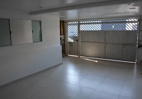 Foto 1 de Casa com 4 Quartos à venda, 345m² em Vila Pirajussara, São Paulo
