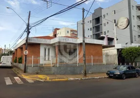 Foto 1 de Casa com 1 Quarto à venda, 200m² em Vila Guedes de Azevedo, Bauru