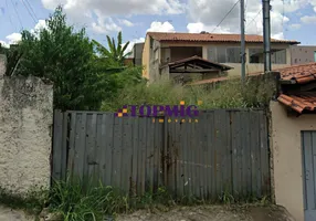 Foto 1 de Lote/Terreno à venda, 180m² em Flamengo, Contagem