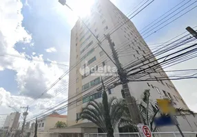 Foto 1 de Apartamento com 3 Quartos à venda, 90m² em Centro, Uberlândia