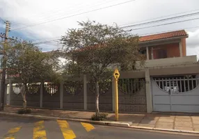 Foto 1 de Imóvel Comercial com 4 Quartos para alugar, 373m² em Vila Velosa, Araraquara
