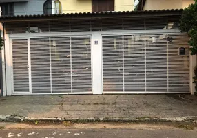 Foto 1 de Sobrado com 3 Quartos à venda, 200m² em Lar São Paulo, São Paulo