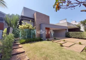 Foto 1 de Casa de Condomínio com 3 Quartos à venda, 257m² em Esperanca, Londrina