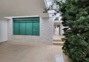 Foto 1 de Casa com 5 Quartos à venda, 253m² em Vila Madalena, São Paulo