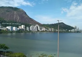 Foto 1 de Apartamento com 4 Quartos à venda, 218m² em Leblon, Rio de Janeiro