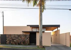 Foto 1 de Casa com 3 Quartos à venda, 159m² em , Ibiporã