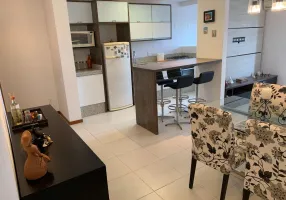 Foto 1 de Apartamento com 2 Quartos à venda, 75m² em Bom Retiro, Joinville