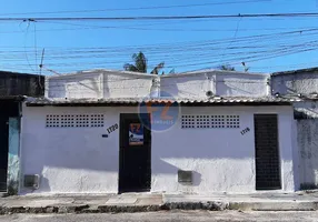 Foto 1 de Casa com 1 Quarto para alugar, 53m² em Dom Lustosa, Fortaleza