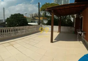 Foto 1 de Sobrado com 3 Quartos à venda, 219m² em Jardim Luanda, São Paulo