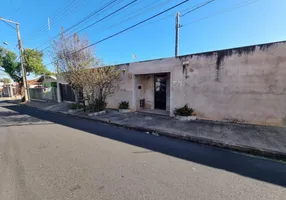 Foto 1 de Casa com 3 Quartos à venda, 418m² em Vila Rosa, Presidente Prudente