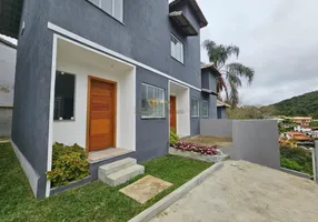 Foto 1 de Casa de Condomínio com 2 Quartos à venda, 100m² em Cascata do Imbuí, Teresópolis