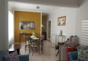 Foto 1 de Casa com 4 Quartos à venda, 180m² em Amizade, Araçatuba