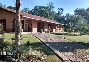 Foto 1 de Fazenda/Sítio com 2 Quartos à venda, 140m² em Itoupavazinha, Blumenau