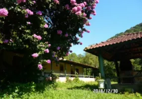 Foto 1 de Fazenda/Sítio com 5 Quartos à venda, 200m² em Miracatu, Miracatu