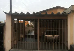 Foto 1 de Casa com 2 Quartos à venda, 125m² em Baeta Neves, São Bernardo do Campo