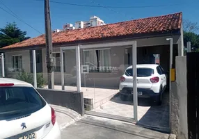 Foto 1 de Casa com 3 Quartos à venda, 114m² em Barreiros, São José