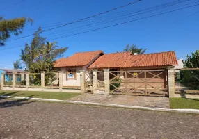 Foto 1 de Casa com 3 Quartos à venda, 159m² em , Tramandaí