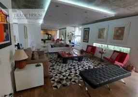 Foto 1 de Sobrado com 3 Quartos à venda, 356m² em Vila Moinho Velho, São Paulo