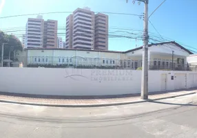 Foto 1 de Prédio Residencial com 5 Quartos para alugar, 517m² em Farolândia, Aracaju