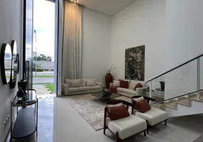 Foto 1 de Casa de Condomínio com 4 Quartos para alugar, 350m² em Residencial Goiânia Golfe Clube, Goiânia