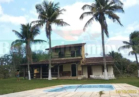 Foto 1 de Fazenda/Sítio com 4 Quartos à venda, 120m² em Morro Grande, Araruama