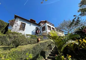 Foto 1 de Casa de Condomínio com 3 Quartos à venda, 600m² em Secretário, Petrópolis