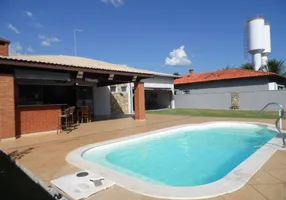 Foto 1 de Casa de Condomínio com 4 Quartos à venda, 253m² em Zona Rural, Santa Maria da Serra