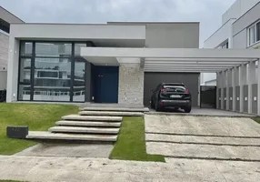 Foto 1 de Casa de Condomínio com 4 Quartos à venda, 295m² em Barra, Balneário Camboriú
