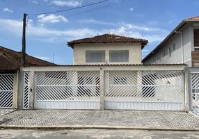 Foto 1 de Casa de Condomínio com 2 Quartos à venda, 56m² em Jardim Samambaia, Praia Grande