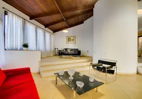 Foto 1 de Casa com 4 Quartos à venda, 359m² em Santa Lúcia, Belo Horizonte