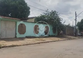 Foto 1 de Casa com 3 Quartos à venda, 200m² em Setor Pedro Ludovico, Goiânia