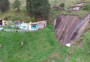 Foto 1 de Fazenda/Sítio com 2 Quartos à venda, 800m² em Altos da Vila Paiva, São José dos Campos