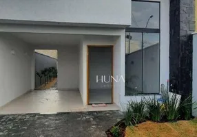 Foto 1 de Casa com 3 Quartos à venda, 115m² em Setor Cristina II, Trindade