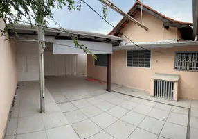 Foto 1 de Casa com 3 Quartos à venda, 250m² em Setor Tradicional, Brasília
