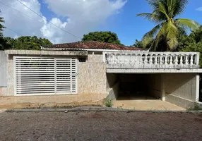 Foto 1 de Casa com 6 Quartos à venda, 400m² em Jaguaribe, João Pessoa