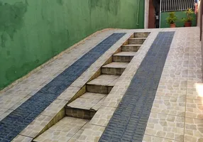 Foto 1 de Casa com 2 Quartos à venda, 110m² em Jardim do Estadio, Santo André