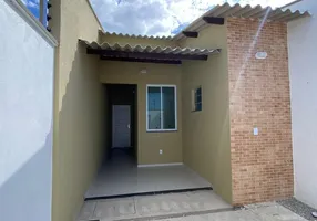 Foto 1 de Casa com 2 Quartos à venda, 75m² em Pau Serrado, Maracanaú