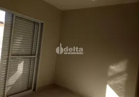 Foto 1 de Apartamento com 2 Quartos à venda, 51m² em Santa Mônica, Uberlândia