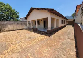 Foto 1 de Casa com 3 Quartos à venda, 207m² em Martim de Sa, Caraguatatuba